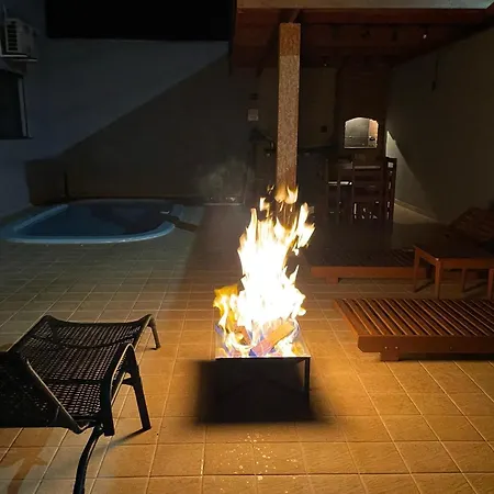 Cantinho Estrelado - Casa Automatizada Com Alexa Brotas Exterior photo